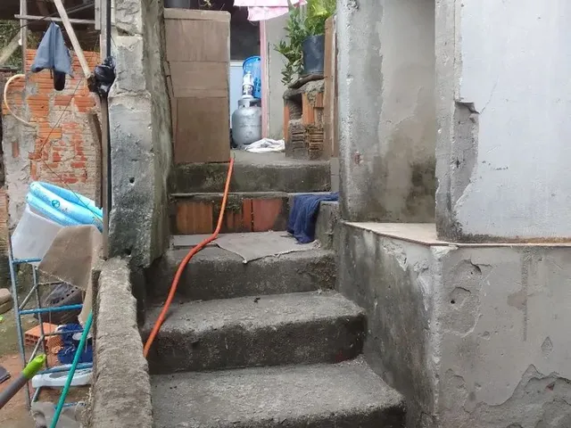 Imagem 13: Vende-Se Casa com Terreno Tem Escritura Mais Quem Quiser Tem Que Medir Porque Não Medi