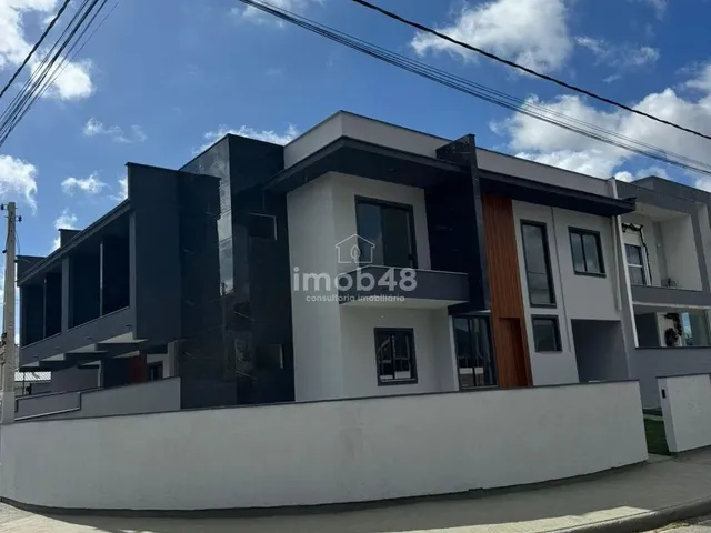 Imagem: Venda Sobrado em Sertão do Maruim - 3 Dorms