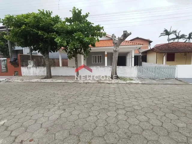 Imagem: Casa em Rua Lauro Locks - Praia de Fora