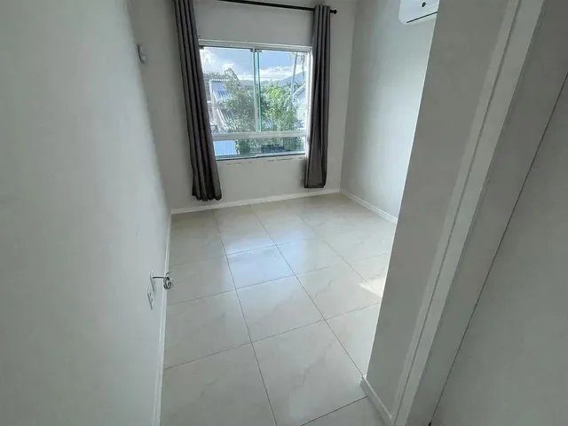 Imagem 9: Sobrado Geminado 2 Quartos com 2 Suítes e 110M² - Madri - Imv