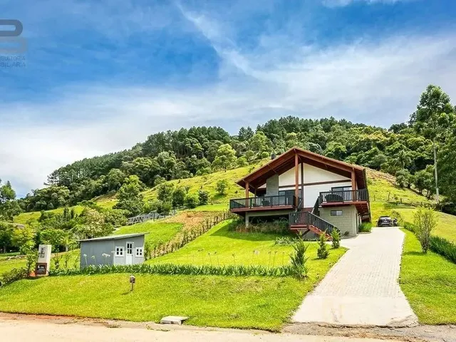 Imagem 4: Casa Nova Alto Padrão - 4 Dormitórios, Sendo 2 Suítes - Rancho Queimado