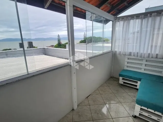 Imagem: O apartamento possui 2 Dormitórios, 1 Banheiro, 1 Vaga na
