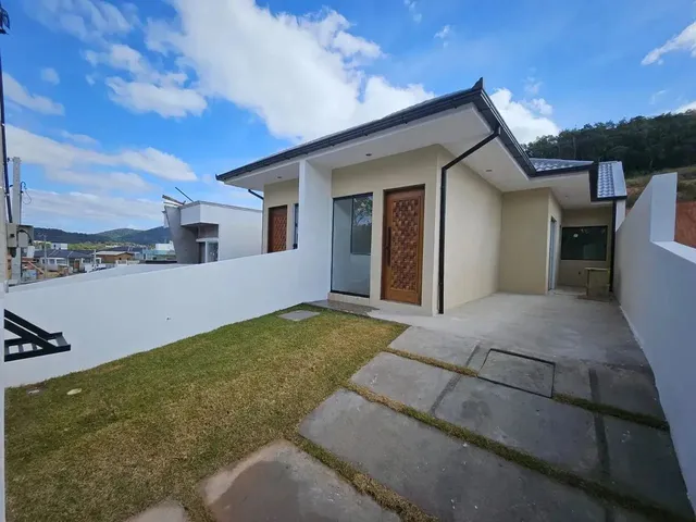 Imagem 2: A/ Casa 2 Dormitórios Sendo 1 Suíte no Bairro Forquilhas - São José