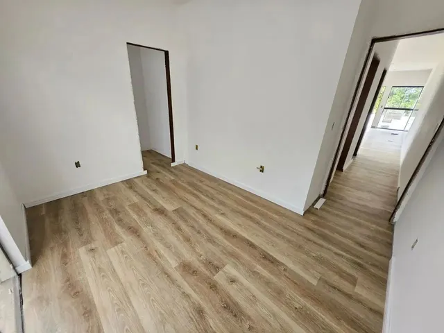 Imagem 9: A/ Casa 2 Dormitórios Sendo 1 Suíte no Bairro Forquilhas - São José