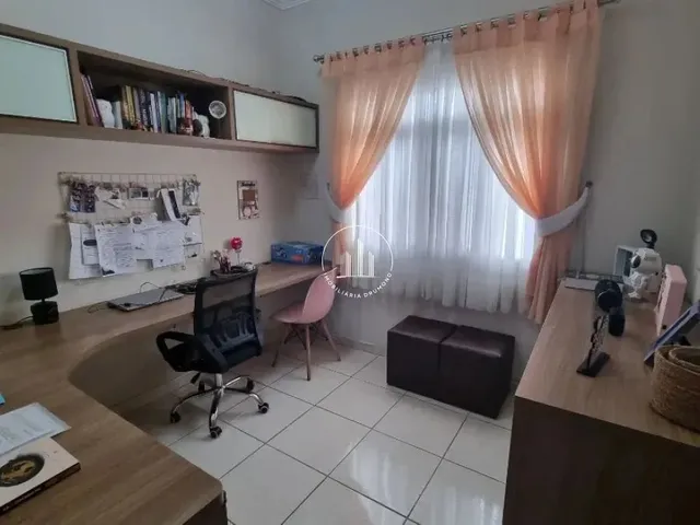 Imagem 14: Casa 3 Quartos com Piscina, 194 M²- Real Parque