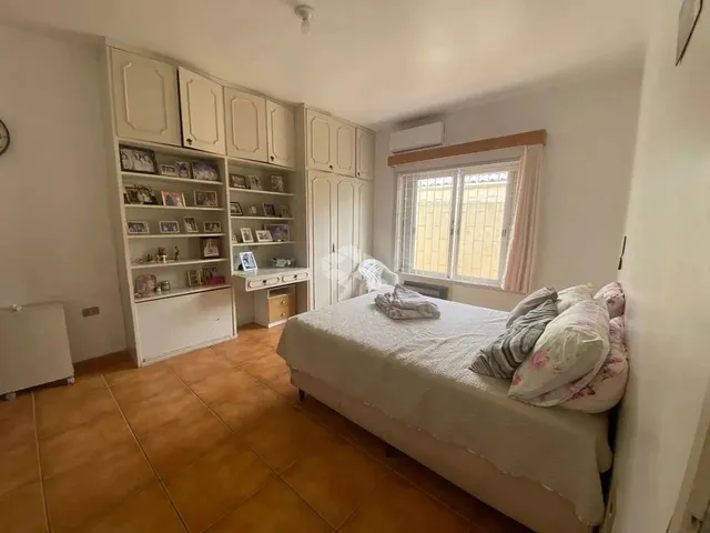 Imagem 13: Casa Térrea no Loteamento Jardim Atlântico - Ampla, Funcional e com Excelente Espaço