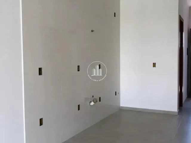 Imagem 8: Casa com Dois Quartos e 49M2 - Pacheco - Cen