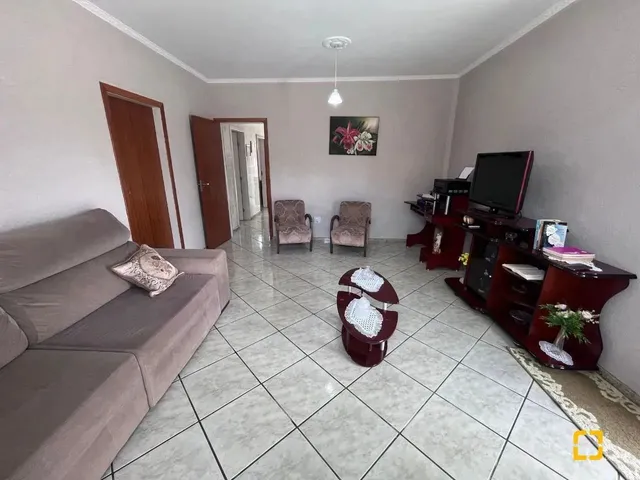 Imagem 4: Casa À Venda com 3 Dormitórios no Centro de Palhoça/Sc