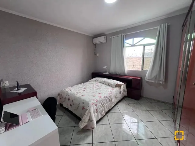 Imagem 10: Casa À Venda com 3 Dormitórios no Centro de Palhoça/Sc