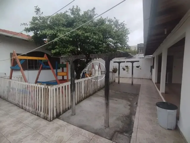 Imagem 10: Casa 4 Quartos com 1 Suíte e 100M² - Centro