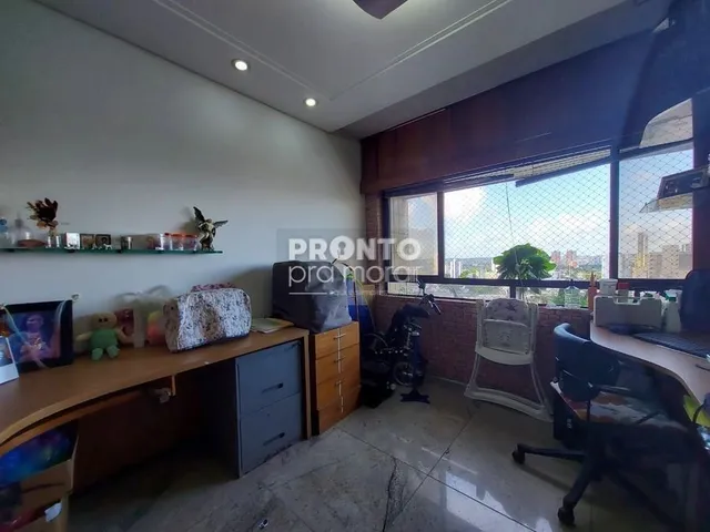 Imagem: Apartamento com 4 quartos em Espinheiro