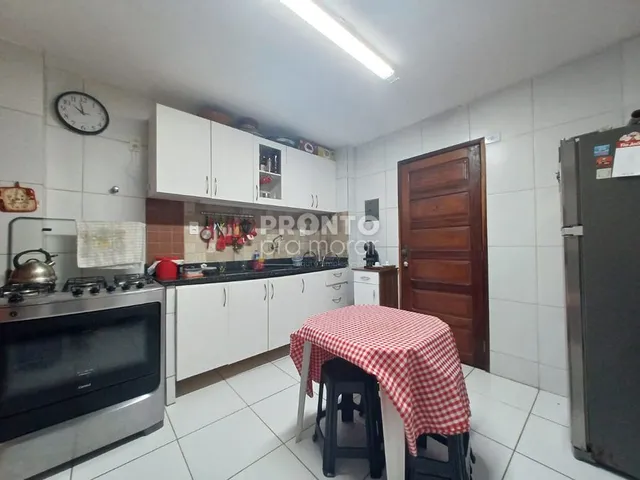 Imagem 2: Apartamento com 4 Quartos em Madalena