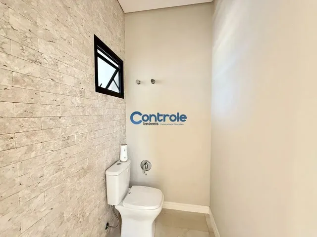 Imagem 3: Casa À Venda no Condomínio Costa do Sol com 3 Dormitórios (Sendo 1 Suíte), no Bairro