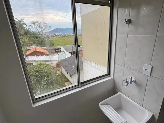 Imagem 8: Apartamento com 2 Dormitórios no Bairro Morro da Bina em Biguaçu/Sc