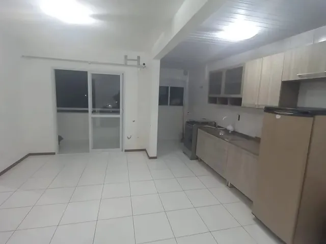 Imagem 3: Vendo Apto 2 Quartos C/ Sacada