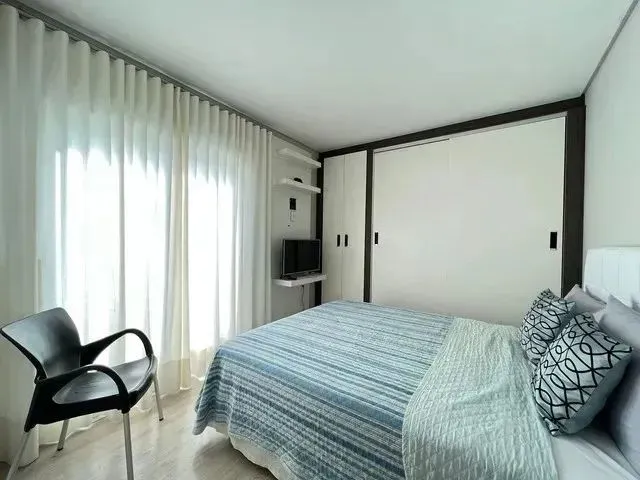 Imagem 9: Imóvel para Venda Possui 143 Metros Quadrados com 3 Quartos em Beira Rio - Biguaçu - Sc