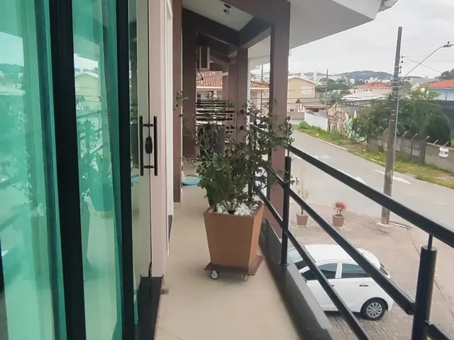 Imagem 7: Casa com Sala Comercial