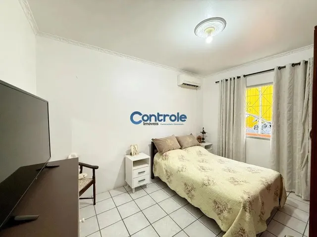 Imagem 2: Casa 04 Dormitórios com Viabilidade Comercial em Palhoça/Sc