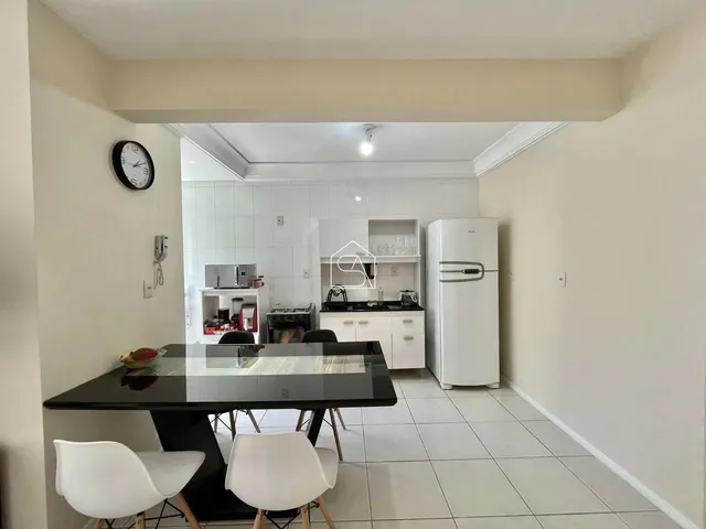 Imagem: Apartamento À Venda de 02 Dormitórios