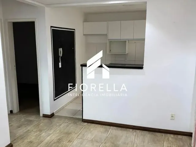 Imagem: Apartamento Térreo À Venda com 02 Quartos