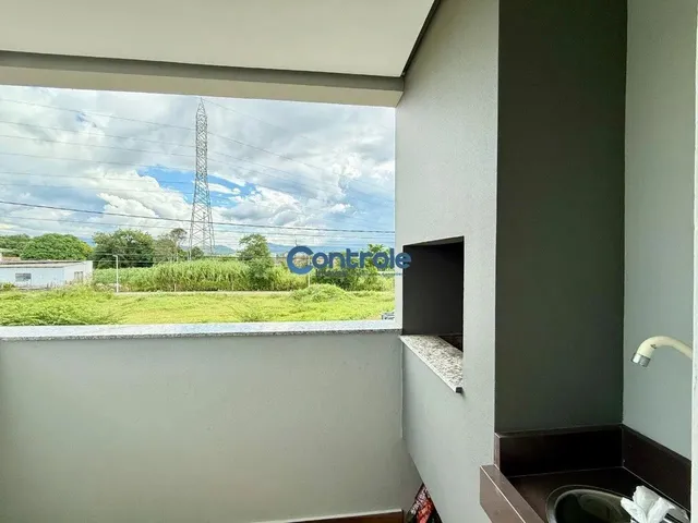 Imagem 2: Apartamento com Vista Permanente para o Cambirela - 2 Dormitórios
