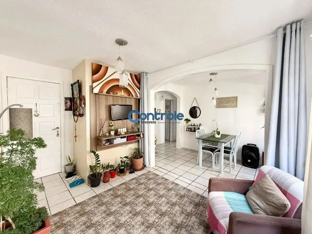 Imagem: Apartamento com 02 Dormitórios no Bairro