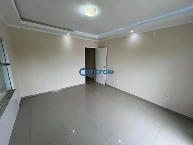 Imagem 15: Casa C/ 03 Dormitórios, Suíte Master e Piscina em Potecas