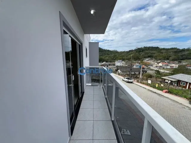 Imagem 2: Casa C/ 03 Dormitórios, Suíte Master e Piscina em Potecas