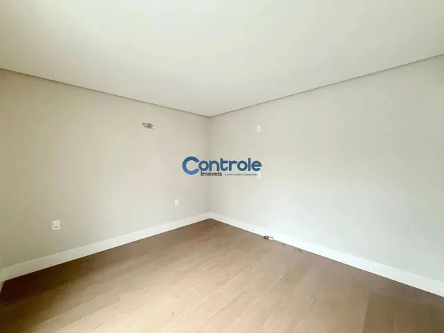 Imagem 10: Casa com 3 Suítes com Vista para Lago - Pedra Branca