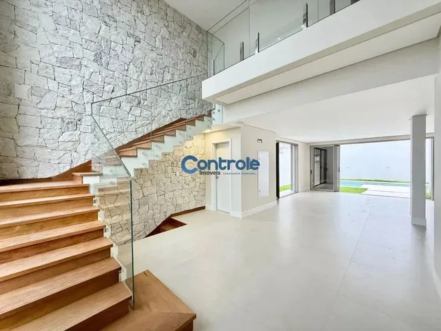 Imagem 4: Casa com 3 Suítes com Vista para Lago - Pedra Branca
