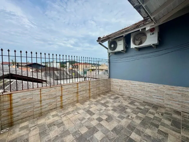 Imagem 6: Casa com 4 Dormitórios, Sendo 1 Suíte e Vaga de Garagem, em Flor de Nápolis, em São