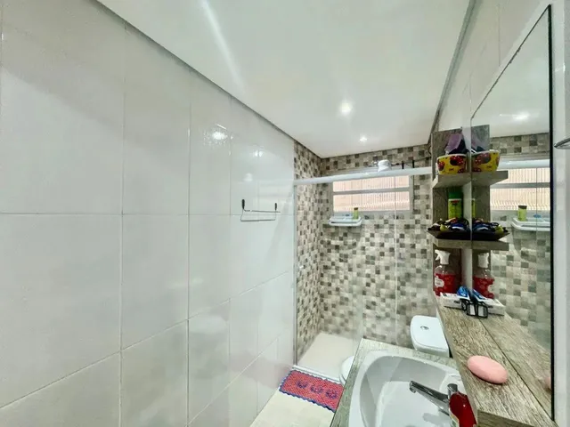 Imagem 5: Casa com 4 Dormitórios, Sendo 1 Suíte e Vaga de Garagem, em Flor de Nápolis, em São