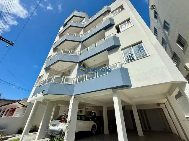 Imagem: Apartamento C/ 02 Dormitórios, Localizado