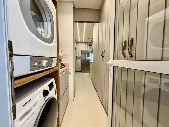 Imagem 9: Apartamento para Venda em São José, Kobrasol, 3 Dormitórios, 3 Suítes, 4 Banheiros, 2