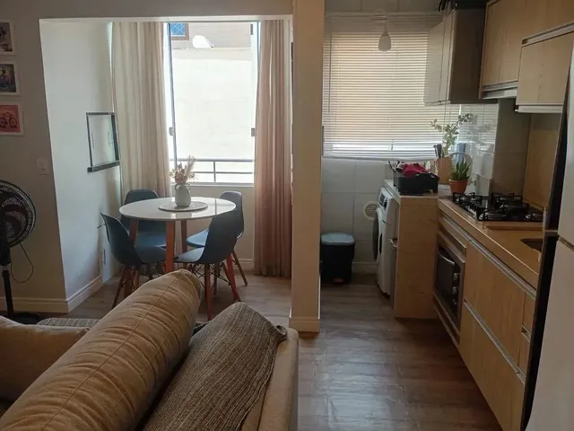 Imagem 9: Apartamento Aririu - 02 Dorm com Sacada Mobiliado