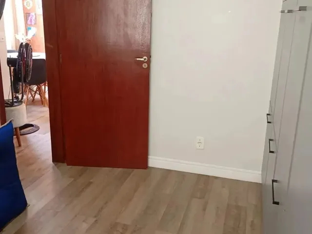 Imagem 6: Apartamento Aririu - 02 Dorm com Sacada Mobiliado