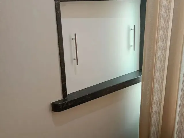Imagem 10: Apartamento Aririu - 02 Dorm com Sacada Mobiliado