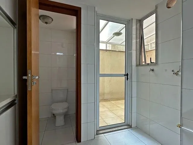 Imagem 3: Dois Quartos com Suíte e Excelente Área Externa no Centro de Juiz de Fora