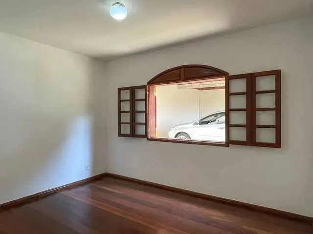 Imagem 3: Casa 5 Quartos - Bosque do Imperador