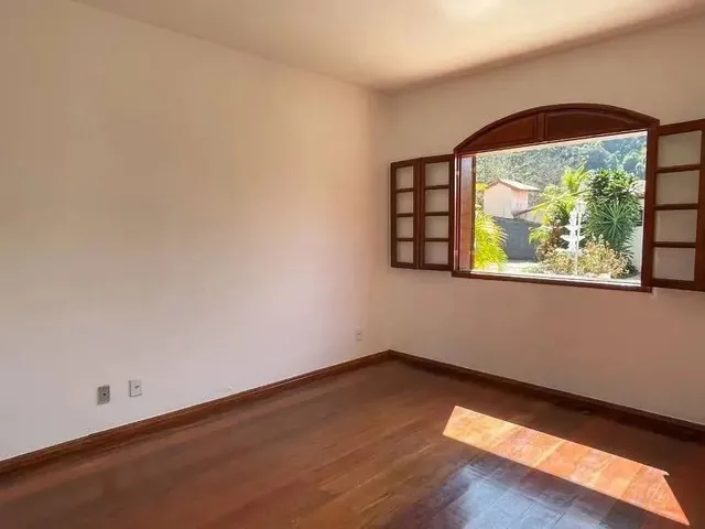 Imagem 4: Casa 5 Quartos - Bosque do Imperador