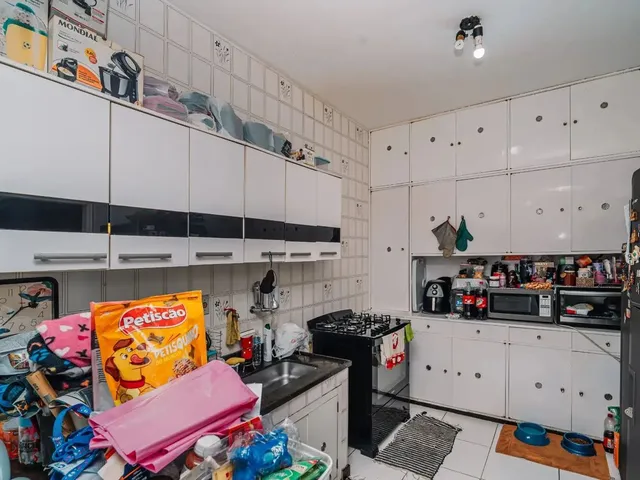 Imagem 3: Apartamento Clássico e Atemporal no Coração do Centro Cidade - 3 Quartos com Suíte