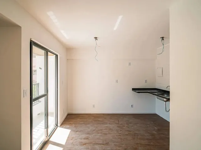 Imagem: Studio Rooftop na Rua Padre Café - Disponível