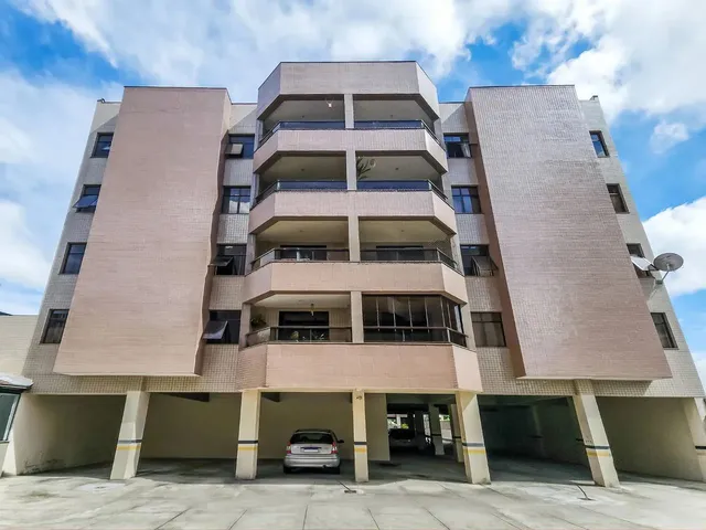 Imagem 2: 2 Quartos com Varanda e Vaga para Venda
