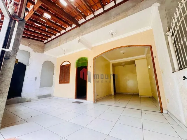 Imagem: Casa - 5 Dormitórios - Venda - Grama