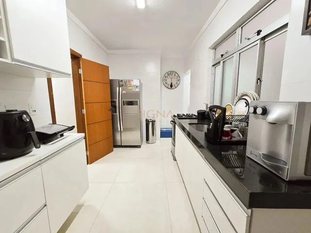 Imagem 8: Apartamento 3 Quartos com Suíte e 2 Vagas À Venda - Bom Pastor - Juiz de Fora