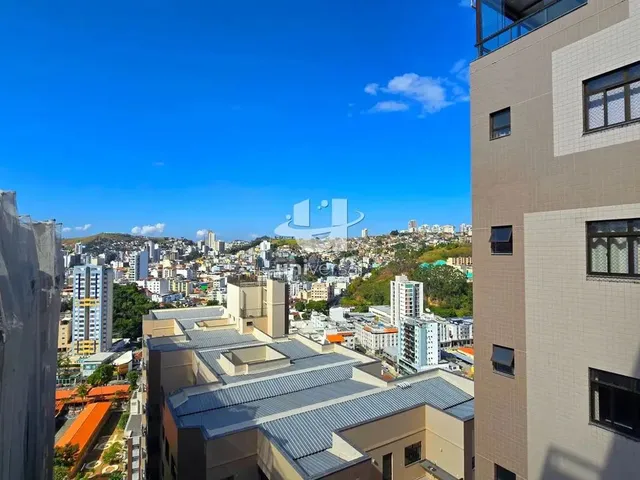 Imagem: Apartamento 2 Quartos com Varanda em Excelente