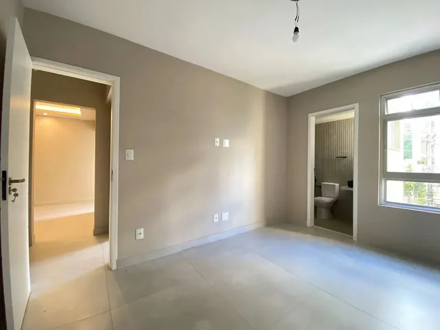 Imagem 4: Apartamento de 3 Quartos no Centro da Cidade