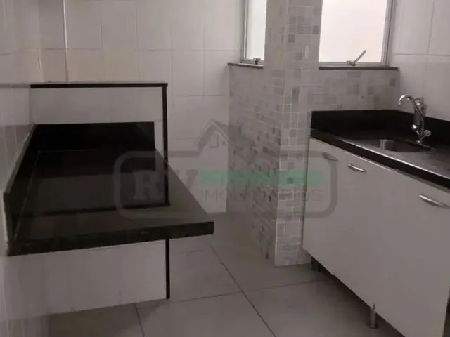 Imagem 4: Ca0471Imóvel para Venda com 69 Metros Quadrados com 2 Quartos em Residência - Juiz De
