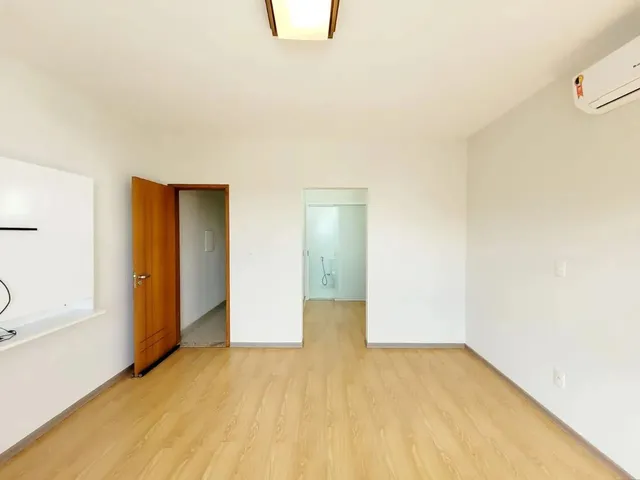 Imagem 15: Casa 4 Quartos - Nova Gramado