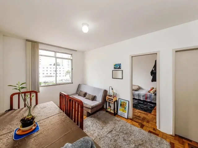 Imagem: Quarto e Sala Prático e Bem Iluminado para